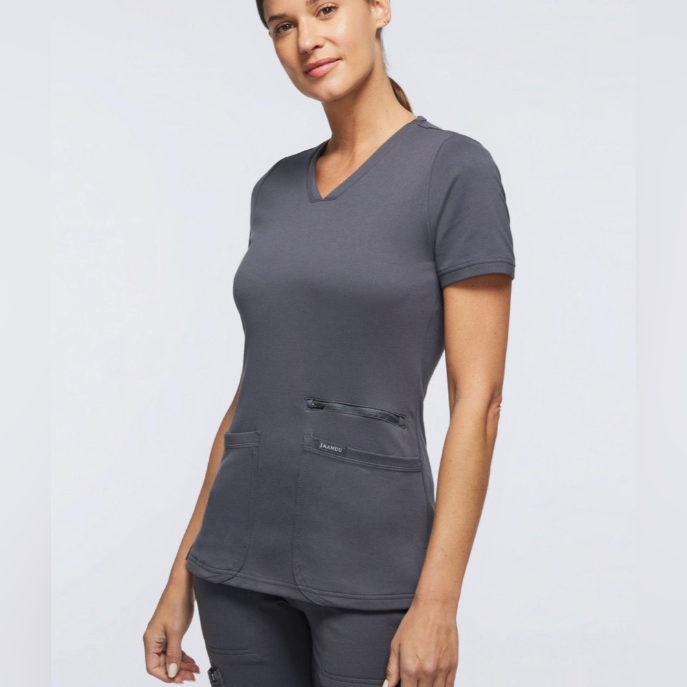 JAANUU Scrub Top